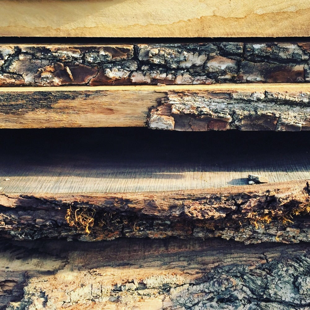 Douglas schaaldelen, hout met schors